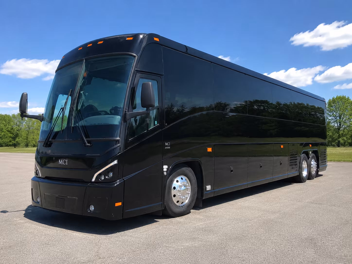 charter buses for tuscaloosa bachelor groups traveling to birmingham