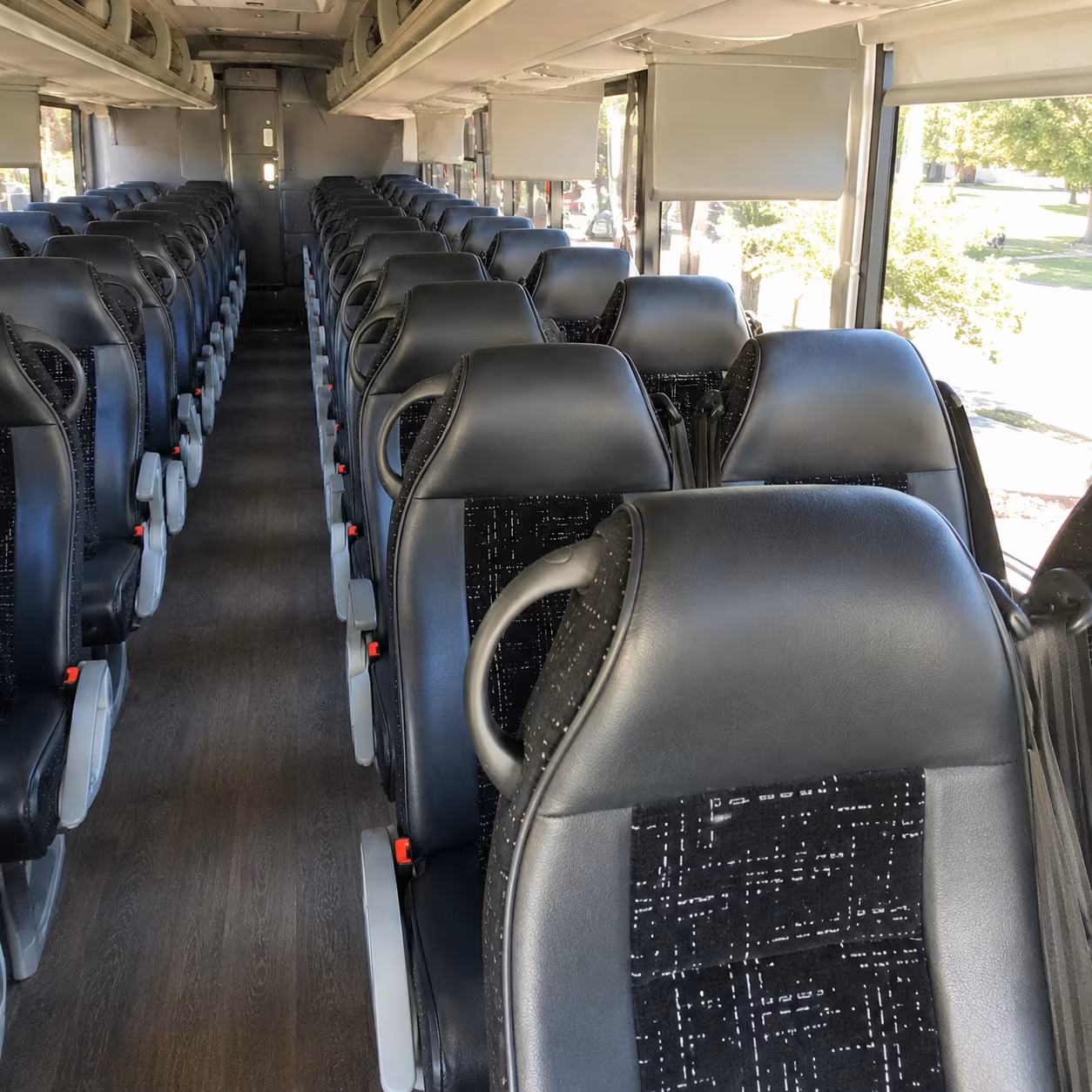 charter buses for tuscaloosa church retreats and overnight trips