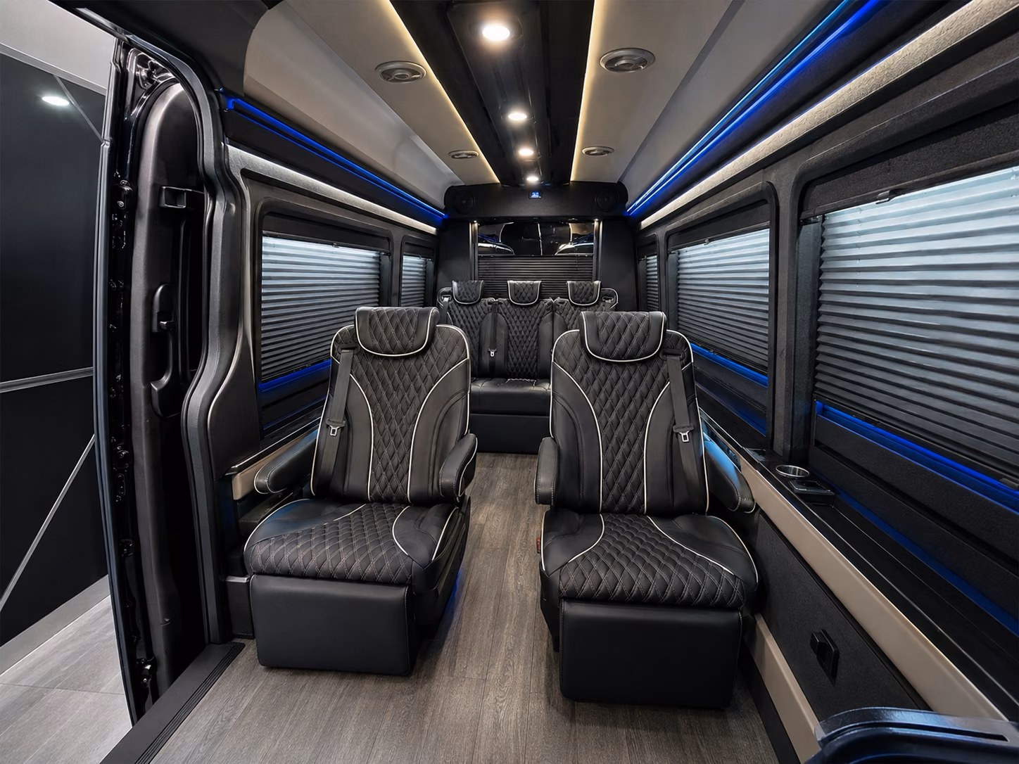 comfortable bus rentals for multi stop tuscaloosa bachelorette weekends