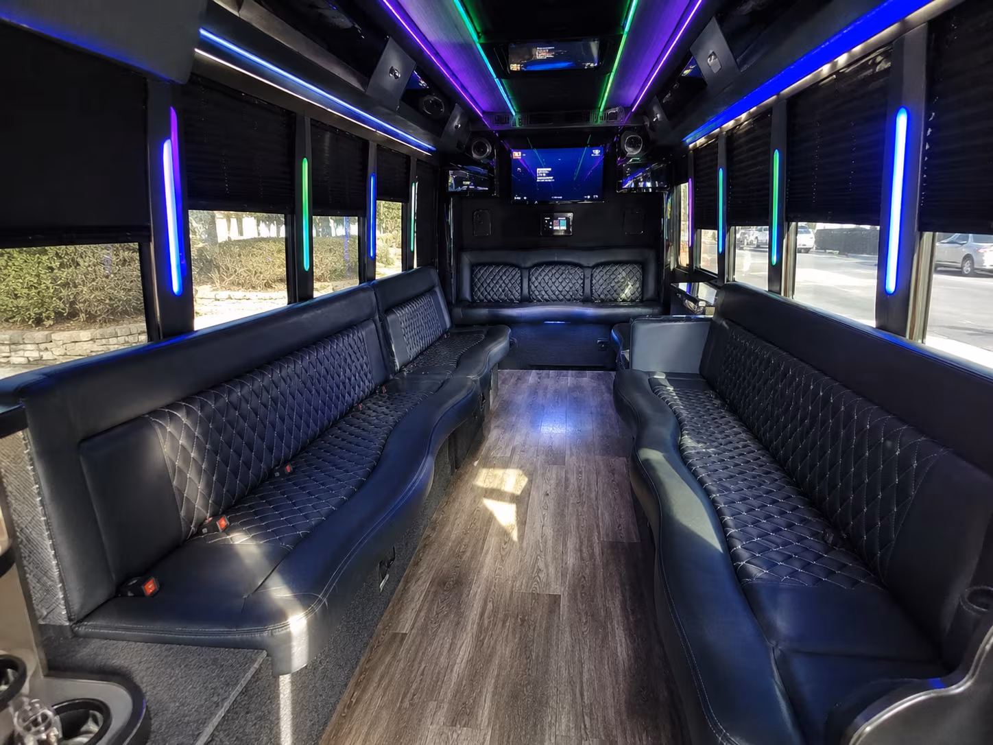 corporate wine tour bus rentals in tuscaloosa