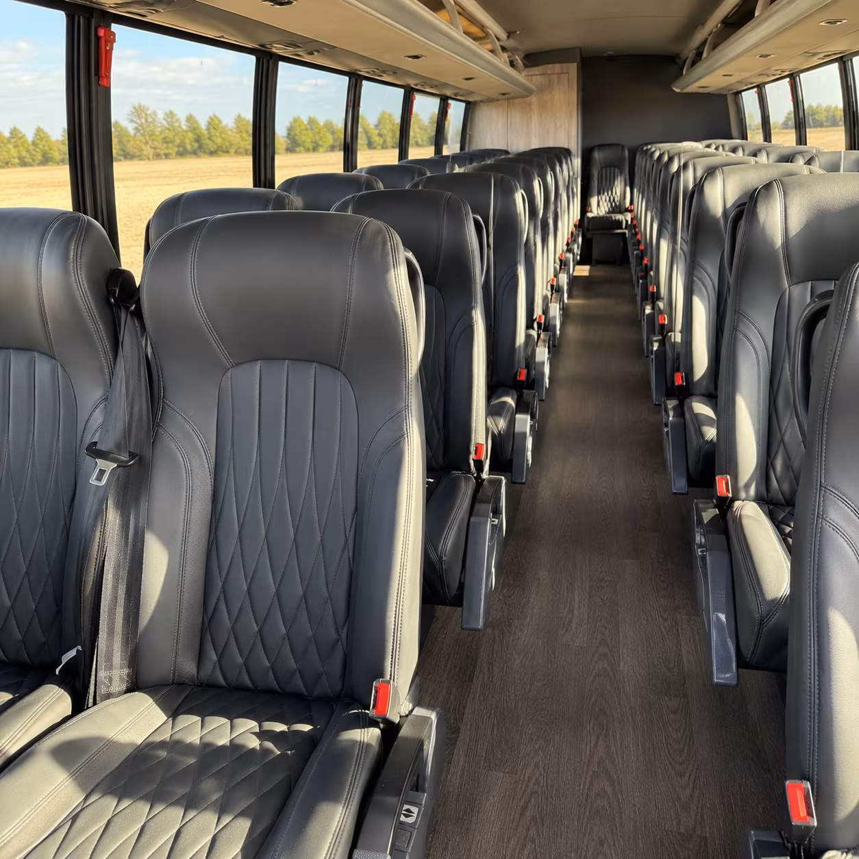 minibus rentals for smaller tuscaloosa convention groups and breakout sessions