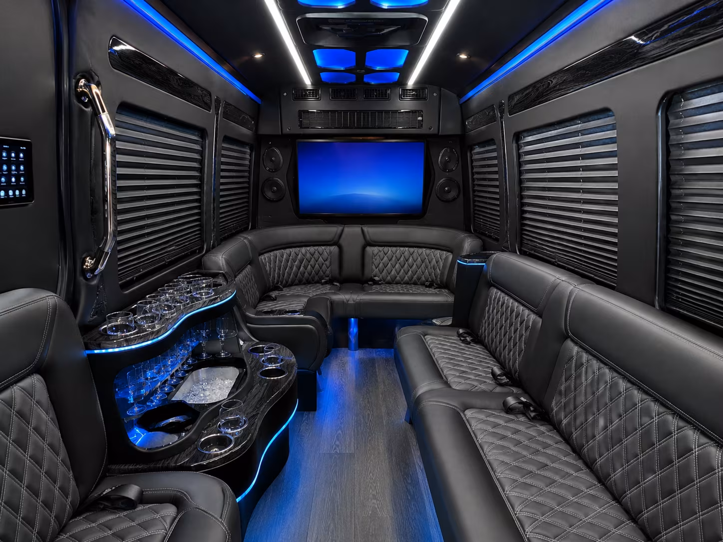 tuscaloosa prom transportation onboard seating